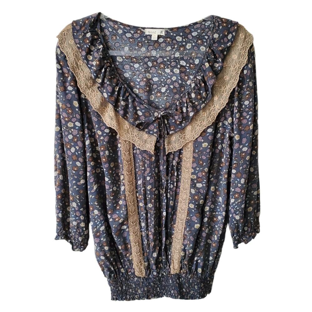 Women Gray Floral Smocked Blouse Top M Prairie Cottage Goblincore Country NEW